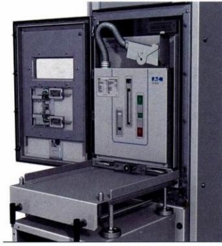 5e0f96bd2ce0c17c1b14d431ab1585b2 Figure 11-12 Schematic diagram of high voltage circuit breaker pulled to service position
