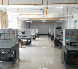 Electrical Engineering Laboratory Bench